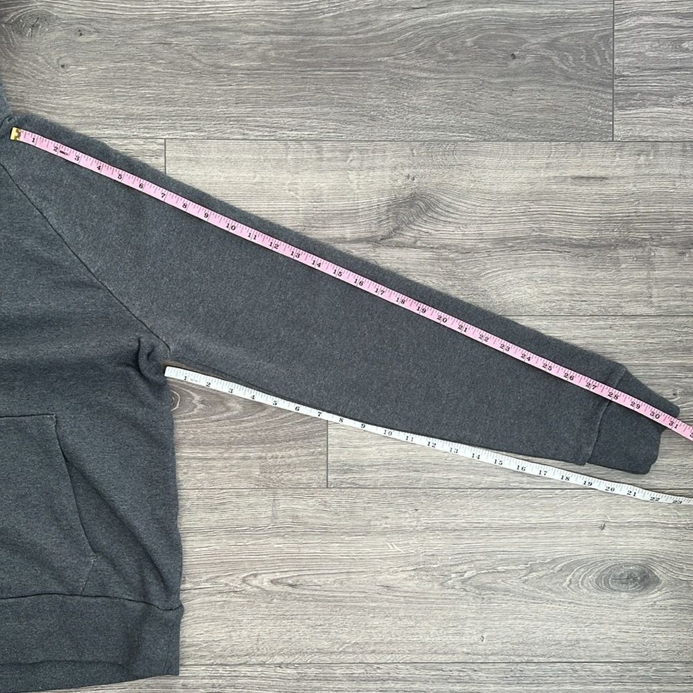 EVERLANE Hoodie Mens Medium The Track Organic Cotton Heather Gray Retro 90s NWT - Picture 12 of 12